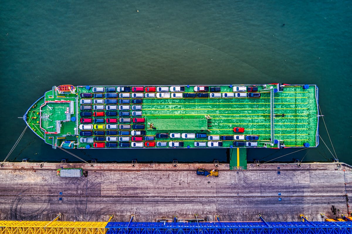shipping company for worldwide delivery uae