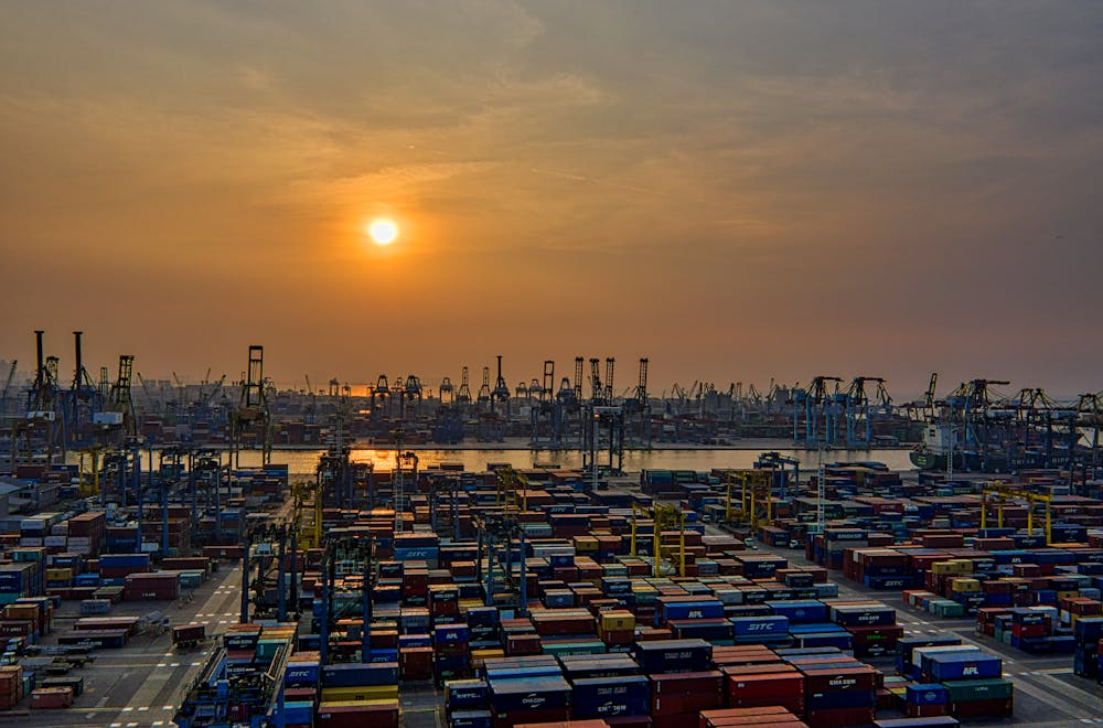 businesses need break bulk shipping dubai