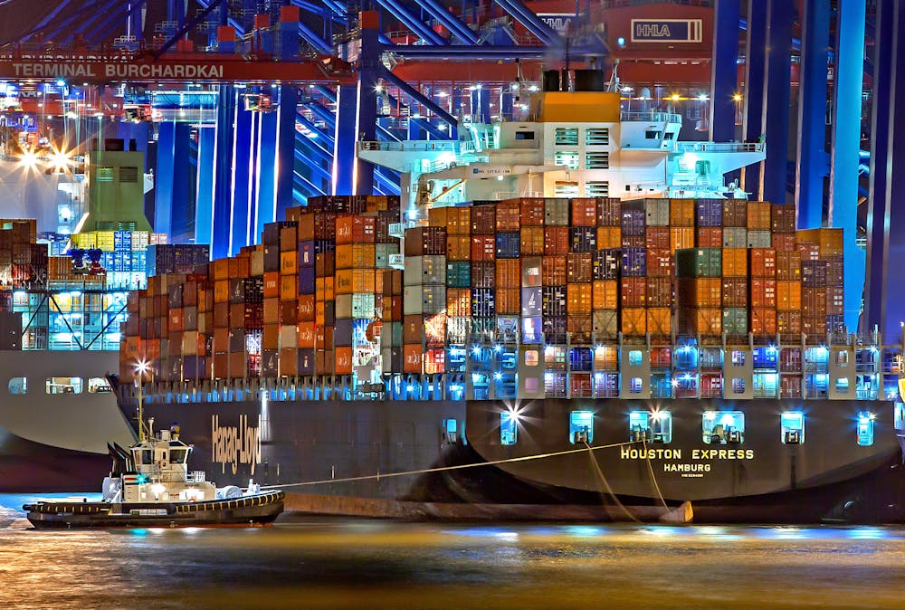 professional shipping company dubai fcl