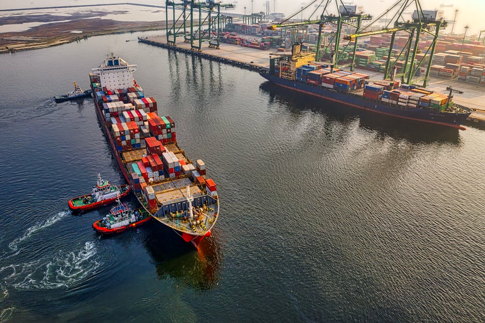 benefits of best sea freight shipping dubai